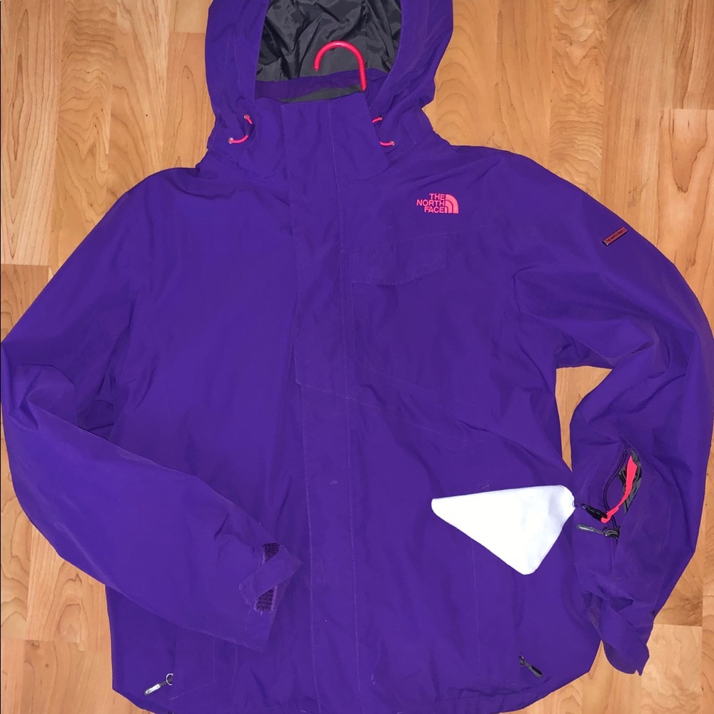 Woman’s North Face Ski/Windbreaker Coat